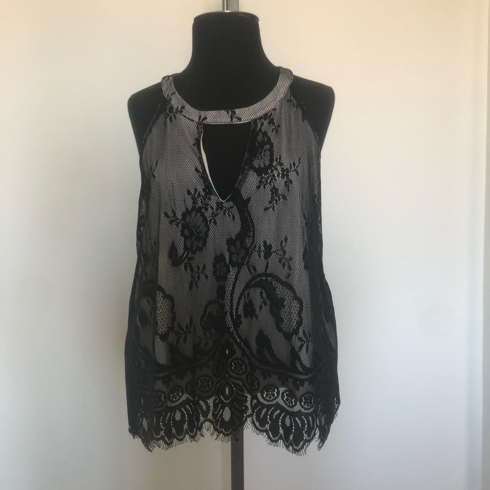 Black lace William B top